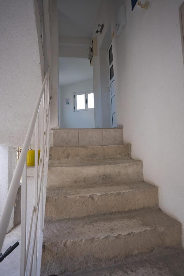 Apartment Fly Split Luaran gambar